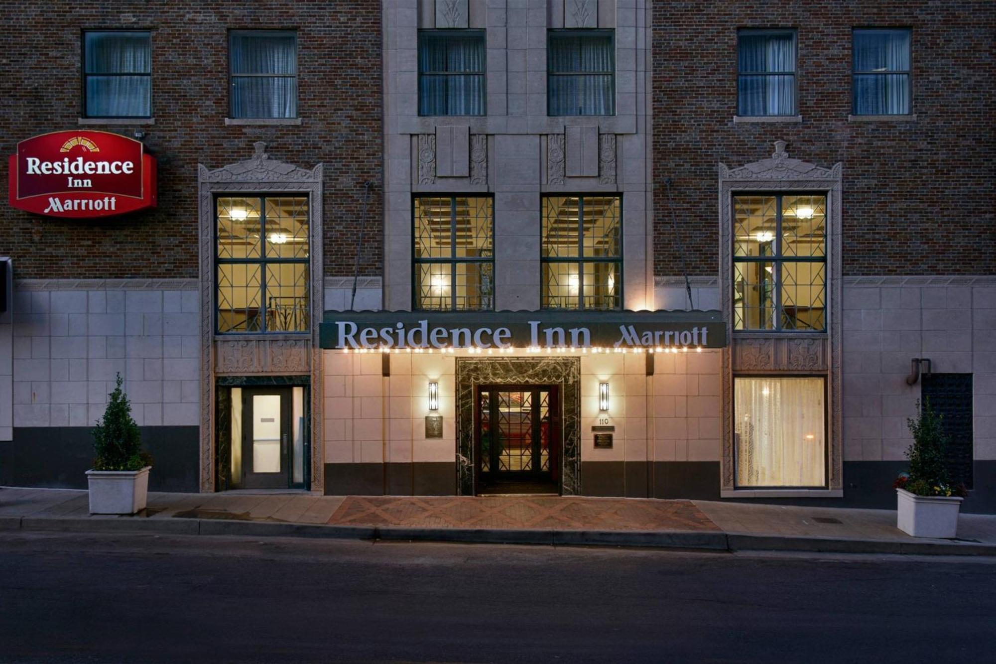 Residence Inn Memphis Downtown Exterior photo